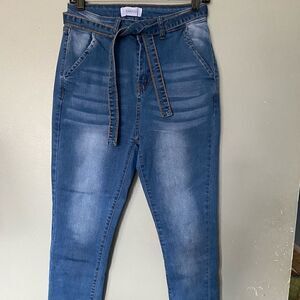 Bamboo Jeans w/denim belt Tie slim fit high rise skinny 7/8